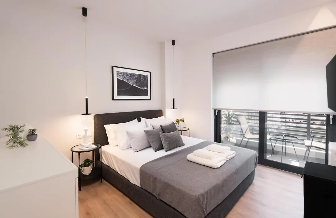 Kosmos Luxury Residences-1